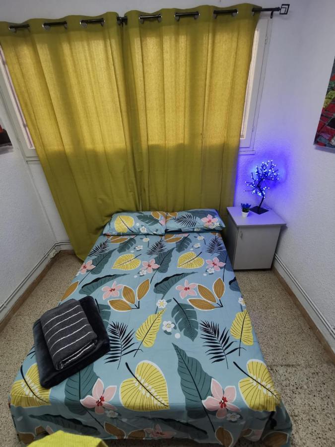 Hostal Babylon Barcelona Zewnętrze zdjęcie